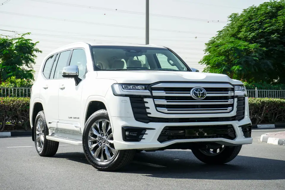 TOYOTA LANDCRUISER VX.R WHITE 2025